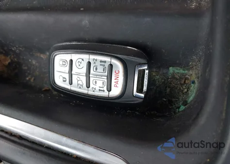 2021 Chrysler Voyager Lxi из США, поврежденный, VIN 2C4RC1DG6MR508822